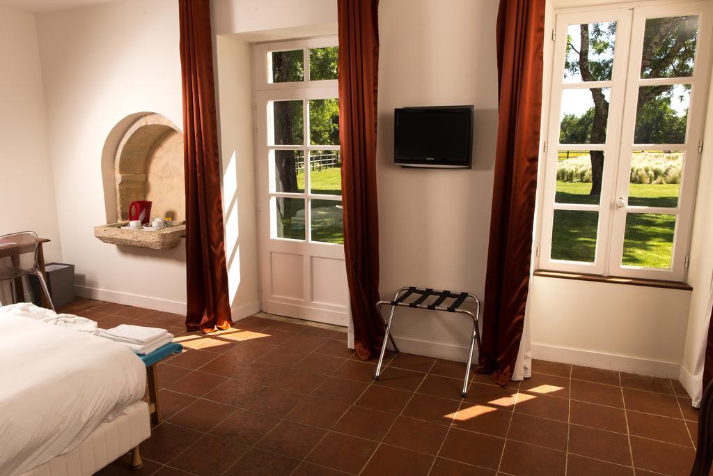 Les Cinq Sens Du Chateau Mayne Lalande Hotel Castelnau-de-Medoc Exterior photo