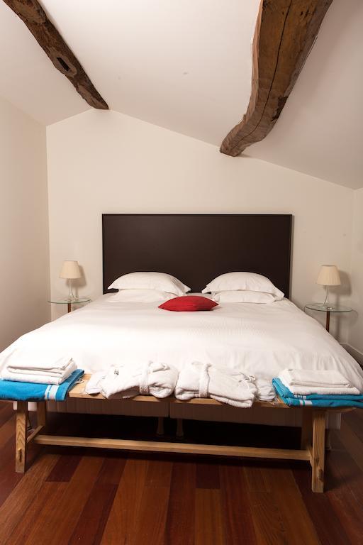 Les Cinq Sens Du Chateau Mayne Lalande Hotel Castelnau-de-Medoc Room photo